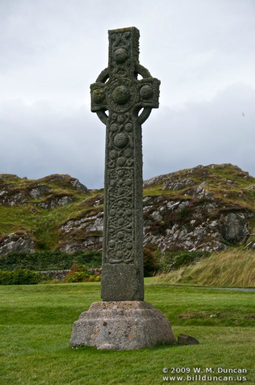 Cross outside Abbey on Iona