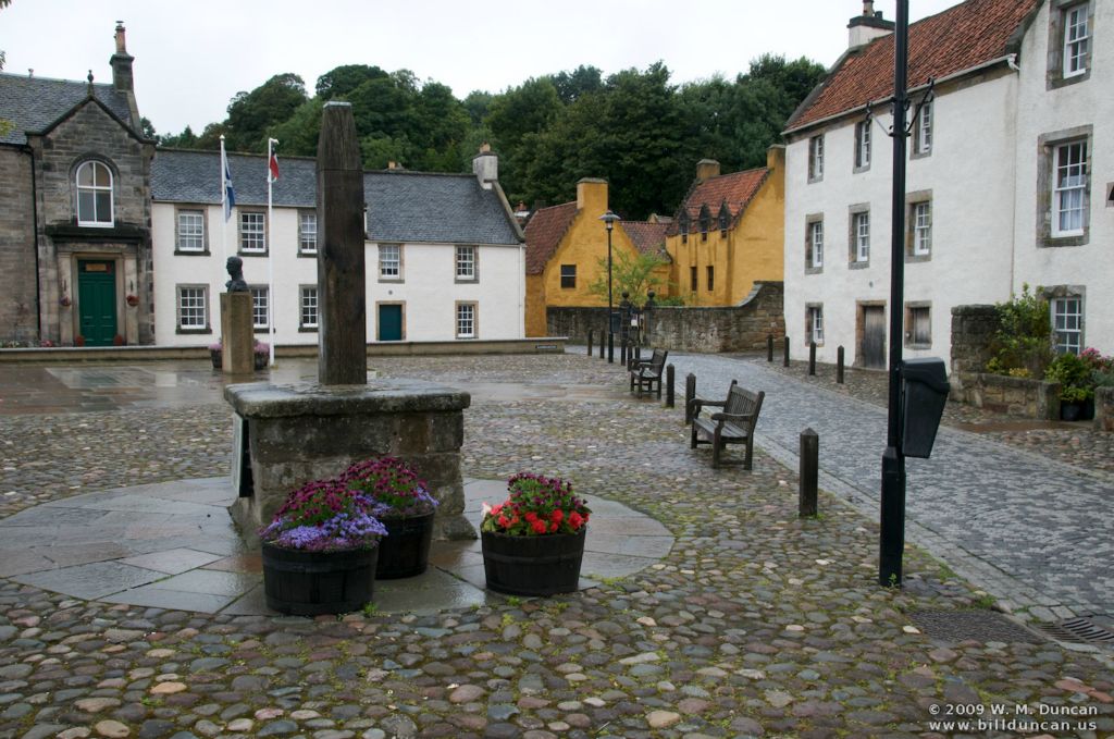 Plaza in Culross