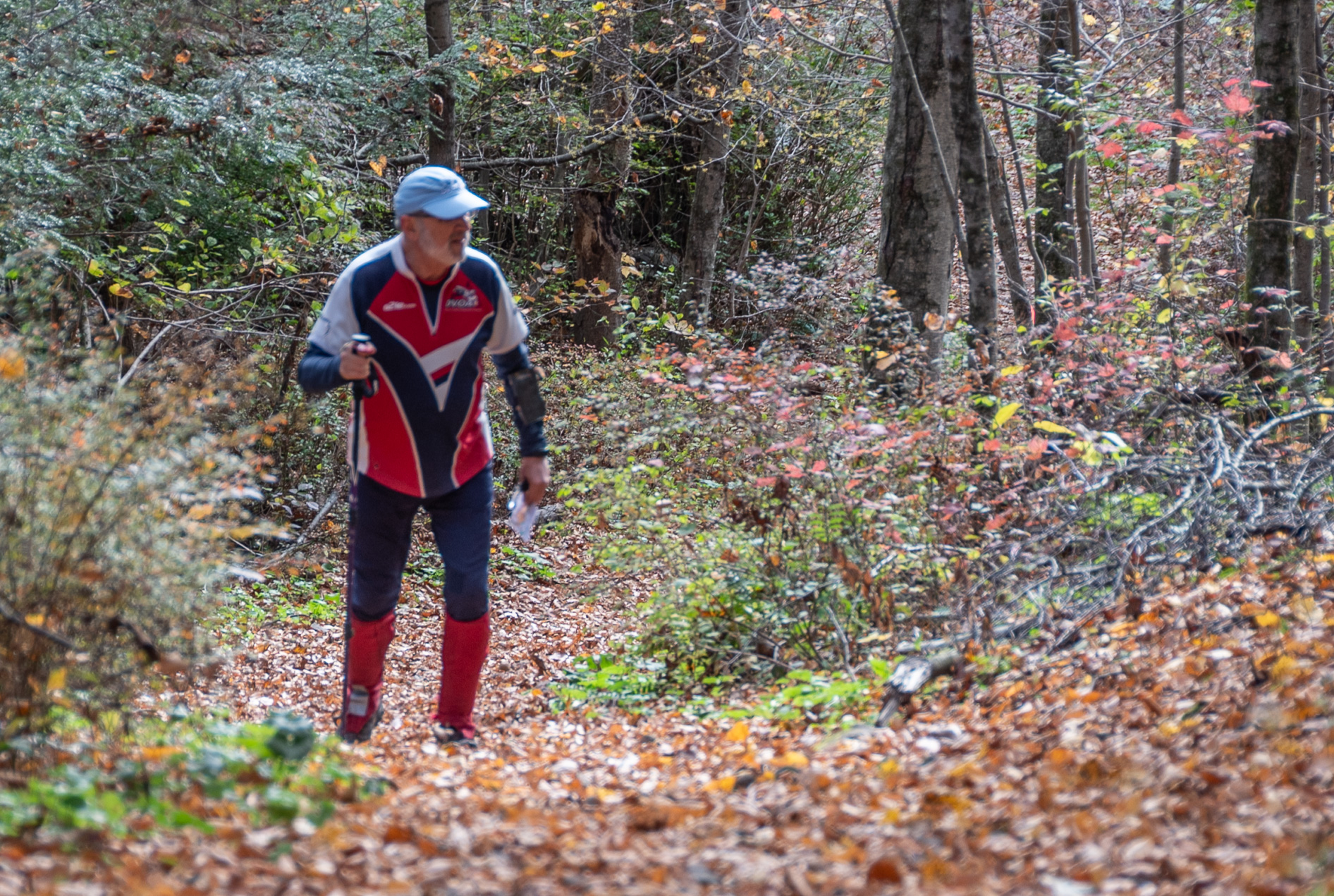 Serious competitors registered in advance and may proceed directly to the Start station.